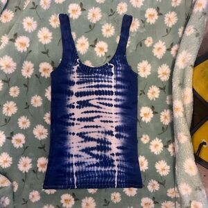 Victoria’s Secret blue and white tie dye ribbed tank top.